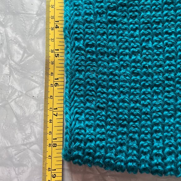 Handmade turquoise knit wool infinity scarf - Picture 6 of 8